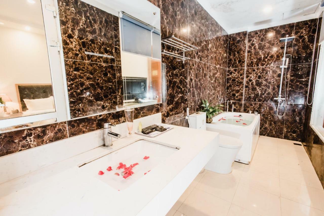Hotel Royal Van Lung Eksteriør bilde